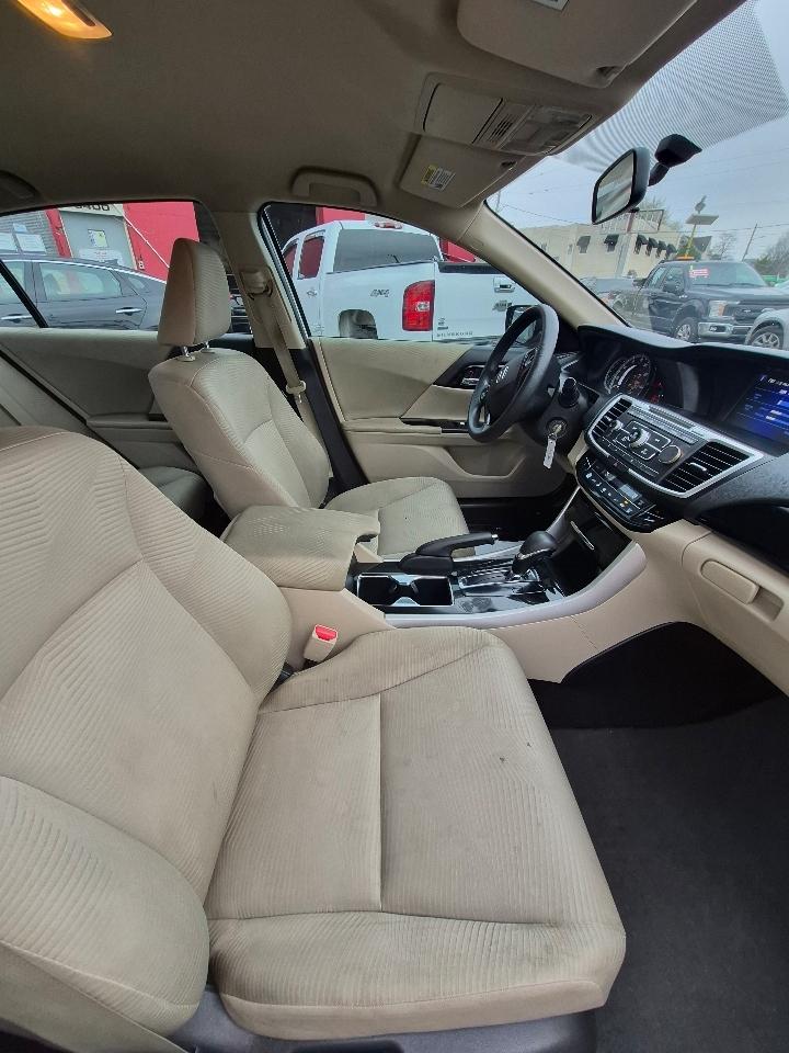 Honda Accord LX Sedan CVT 2016
