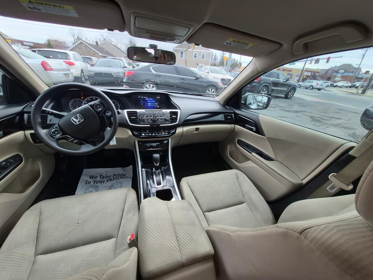 Honda Accord LX Sedan CVT 2016