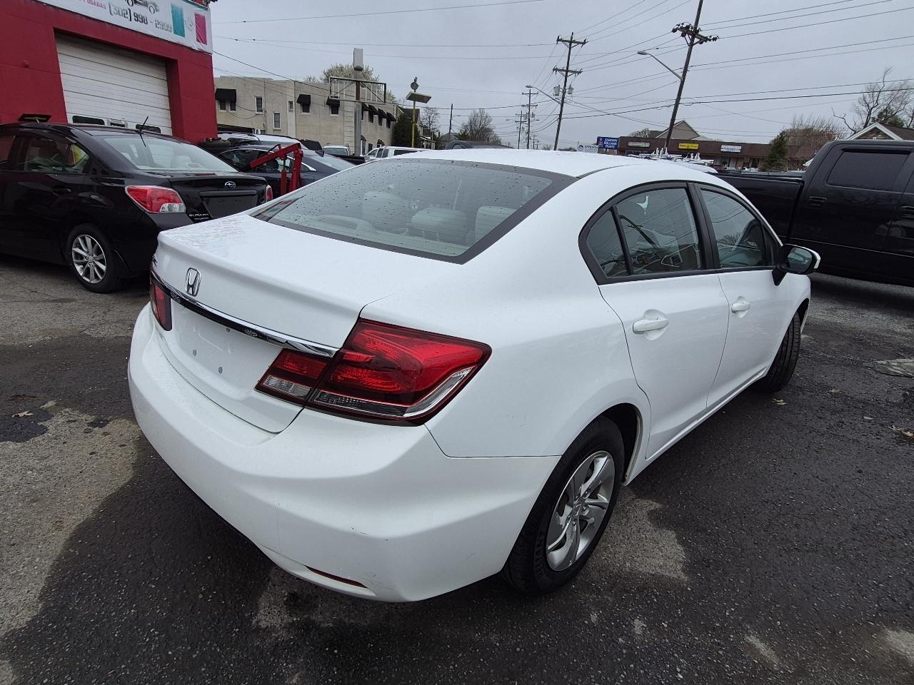 Honda Civic 4dr Sdn LX Auto 2015