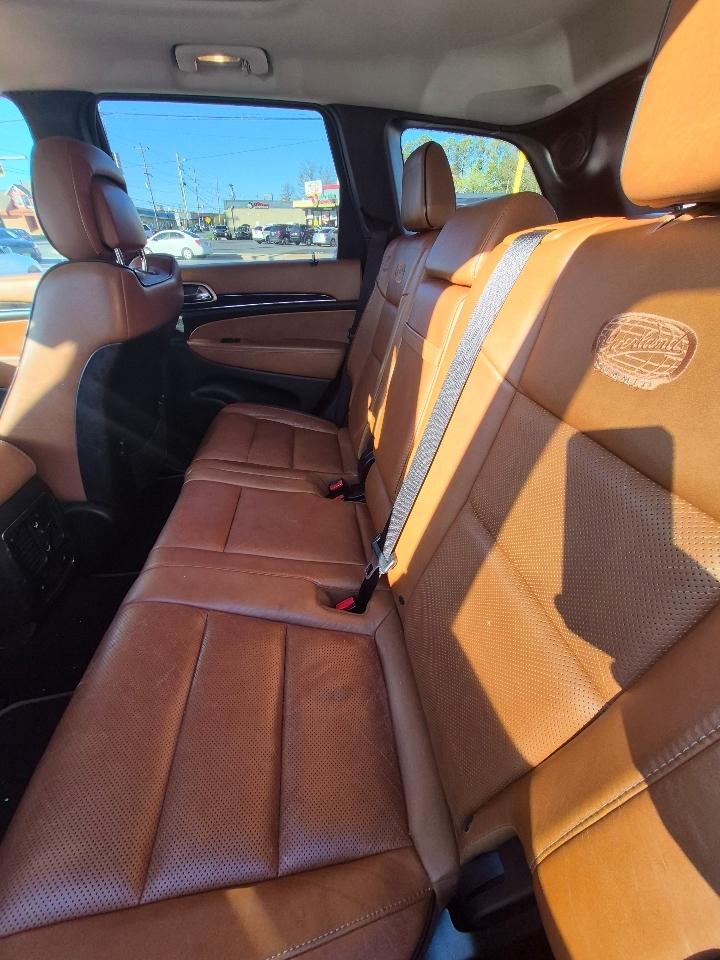 Jeep Grand Cherokee Overland 4WD 2012