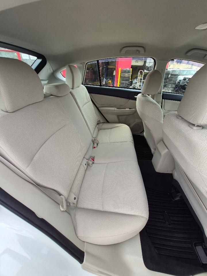 Subaru Impreza Premium Plus 5-Door+NAVI 2012