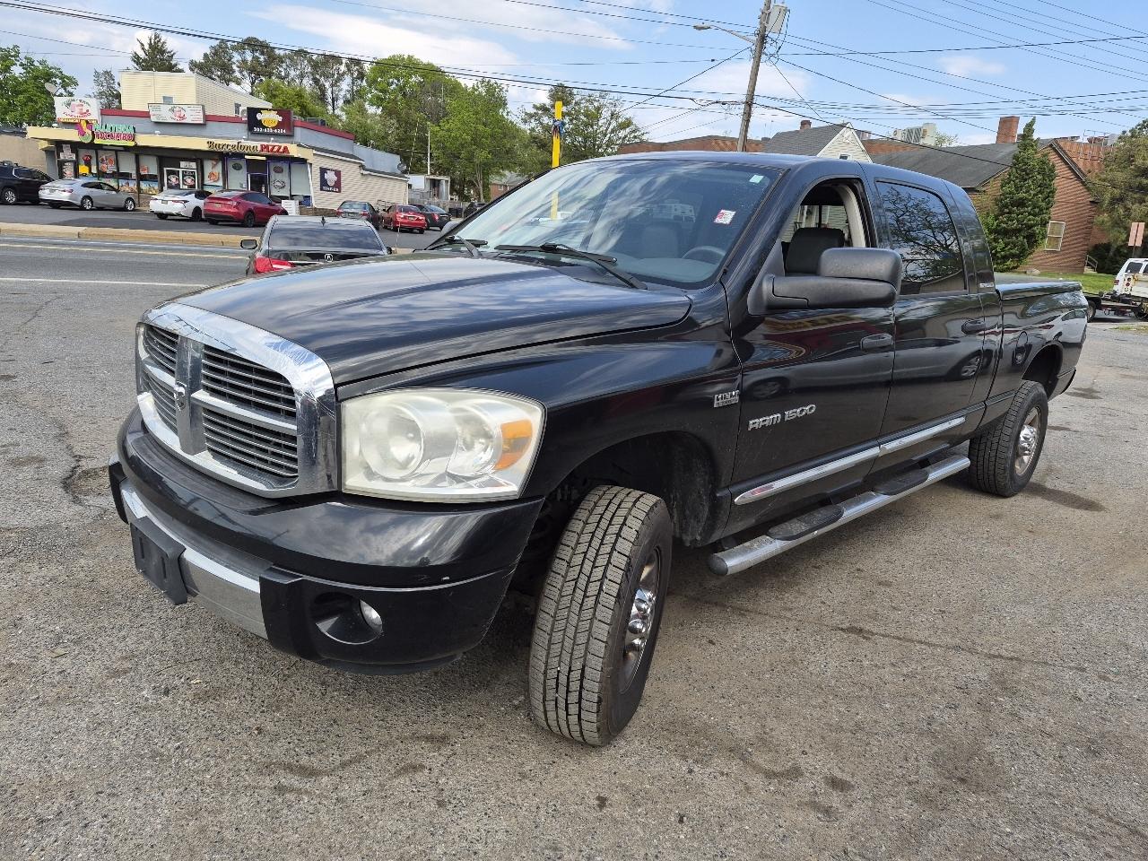 Dodge Ram 1500 SLT Mega Cab 4WD 2007