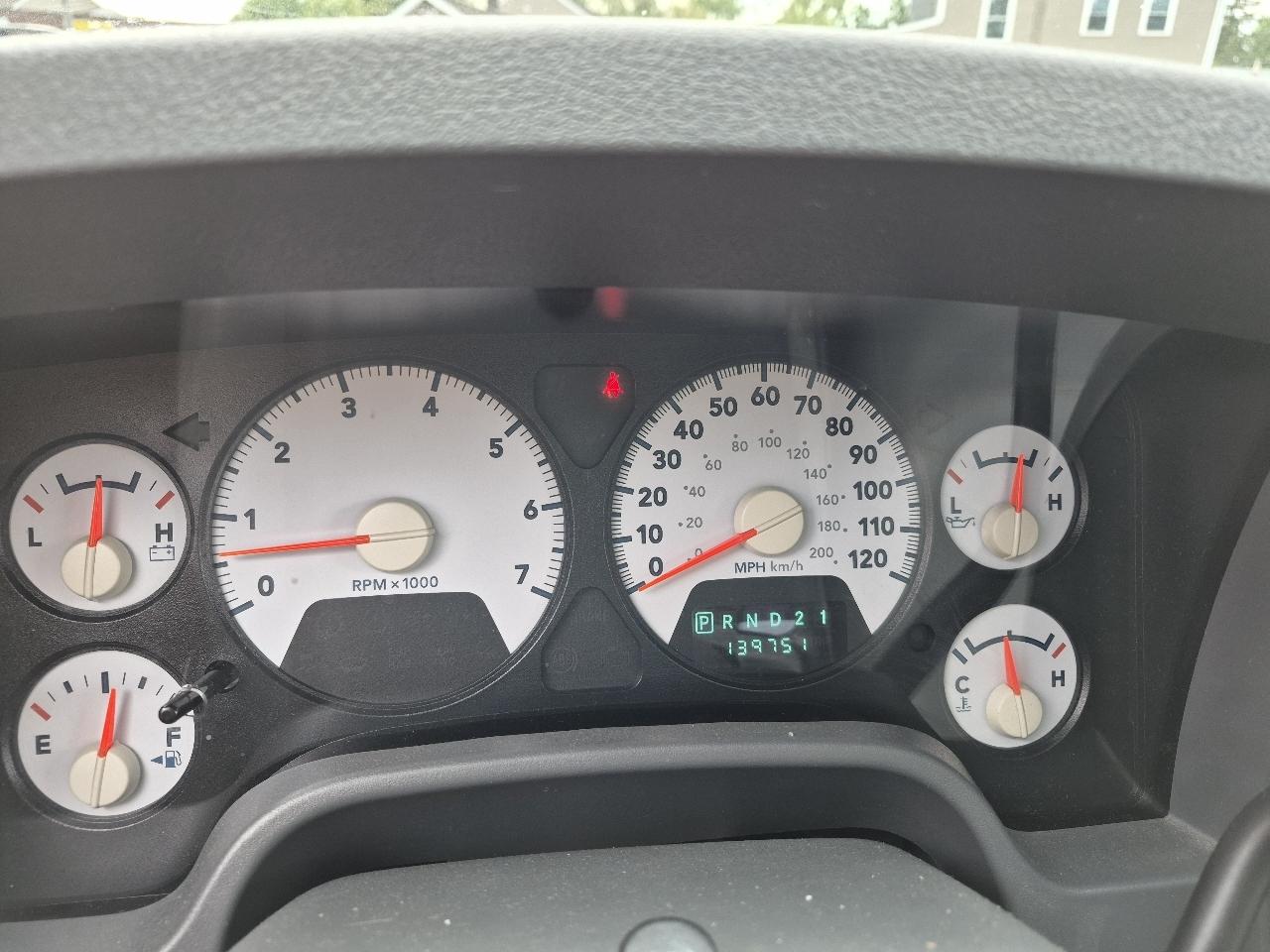 Dodge Ram 1500 SLT Mega Cab 4WD 2007