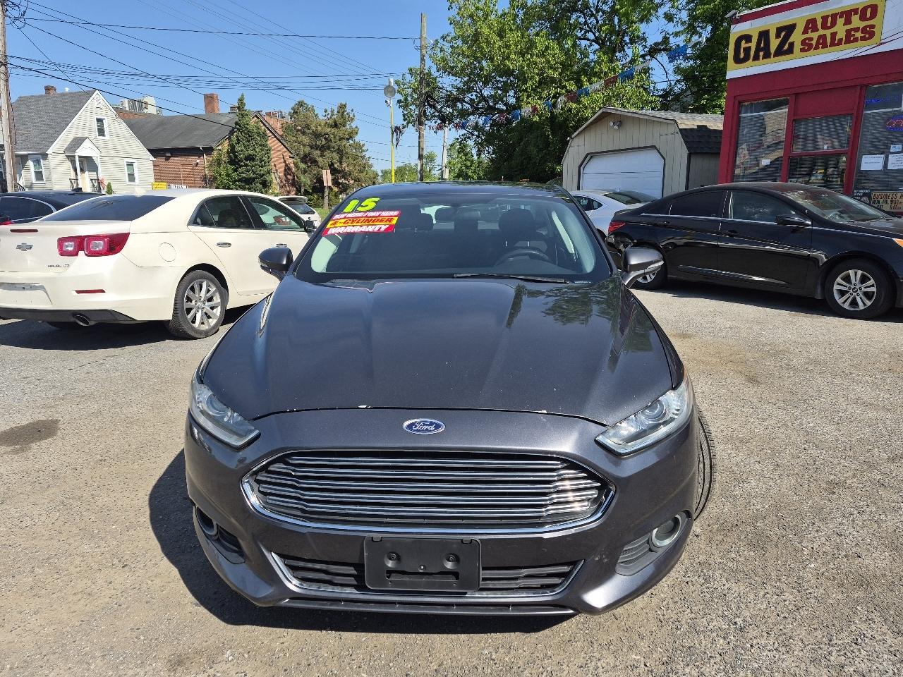 Ford Fusion SE 2015