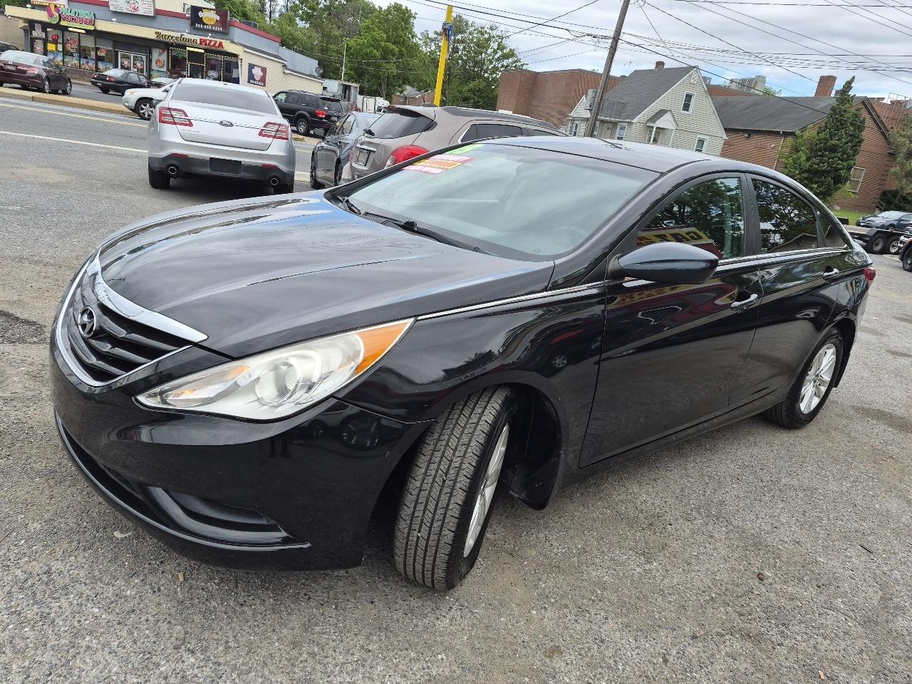 Hyundai Sonata GLS Manual 2012