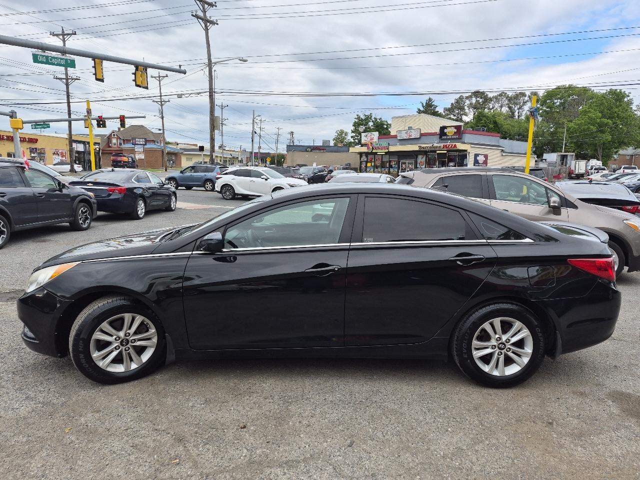 Hyundai Sonata GLS Manual 2012