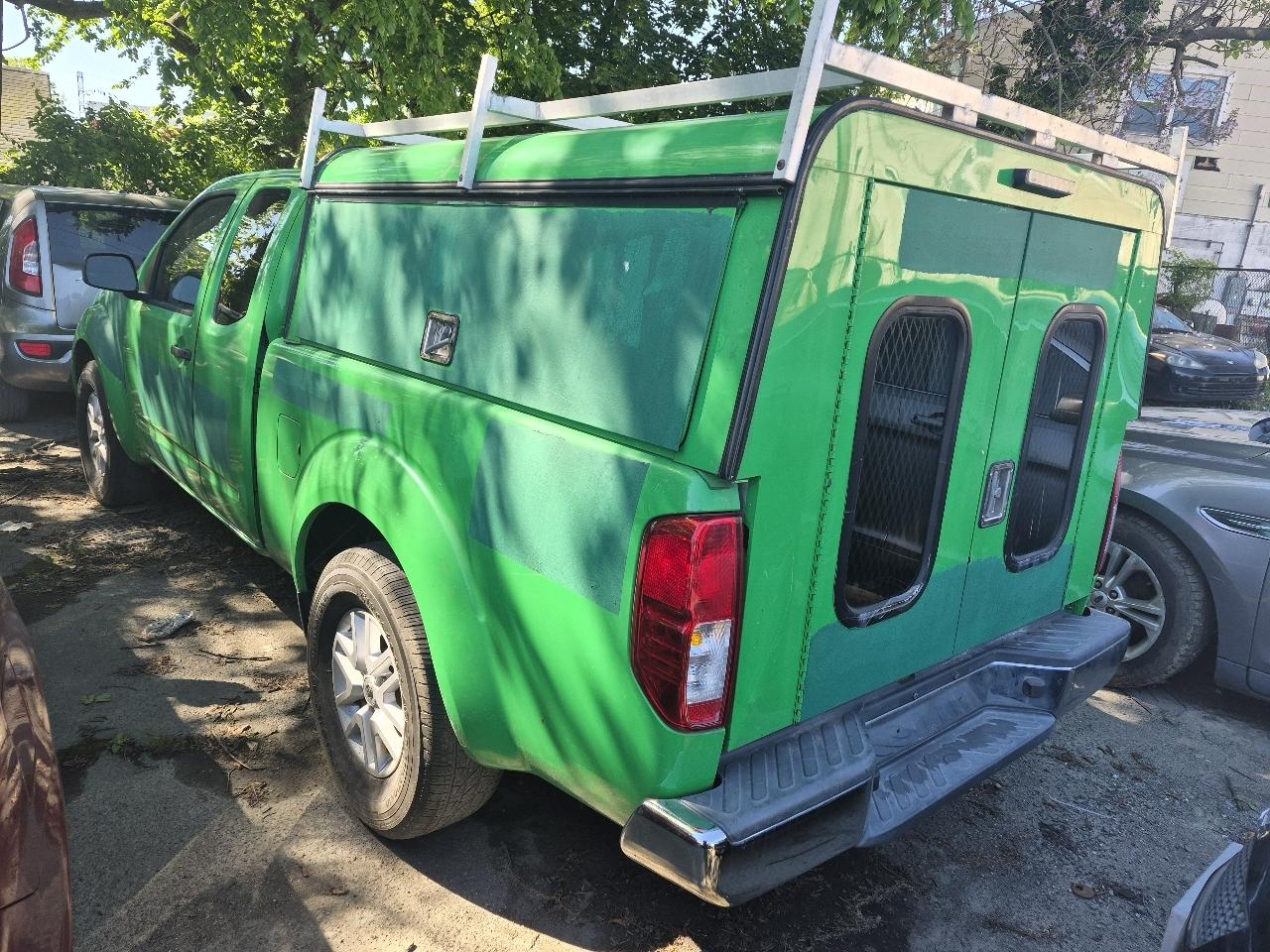 Nissan Frontier SV King Cab I4 5MT 2WD 2018