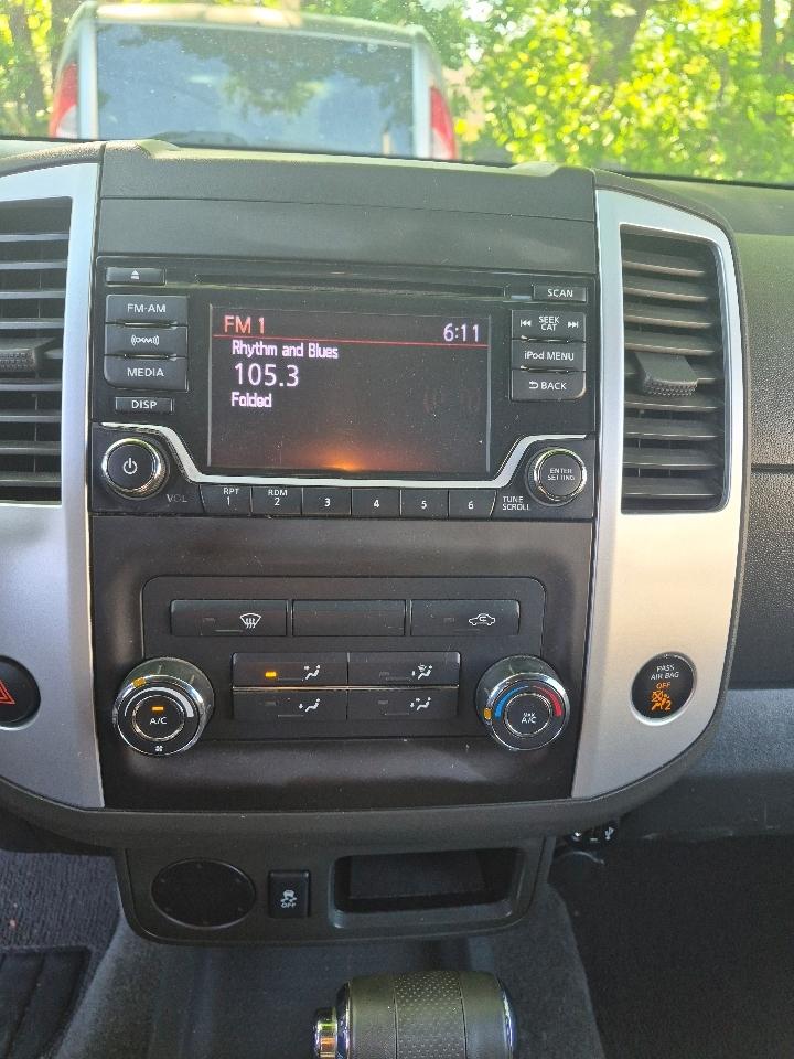 Nissan Frontier SV King Cab I4 5MT 2WD 2018