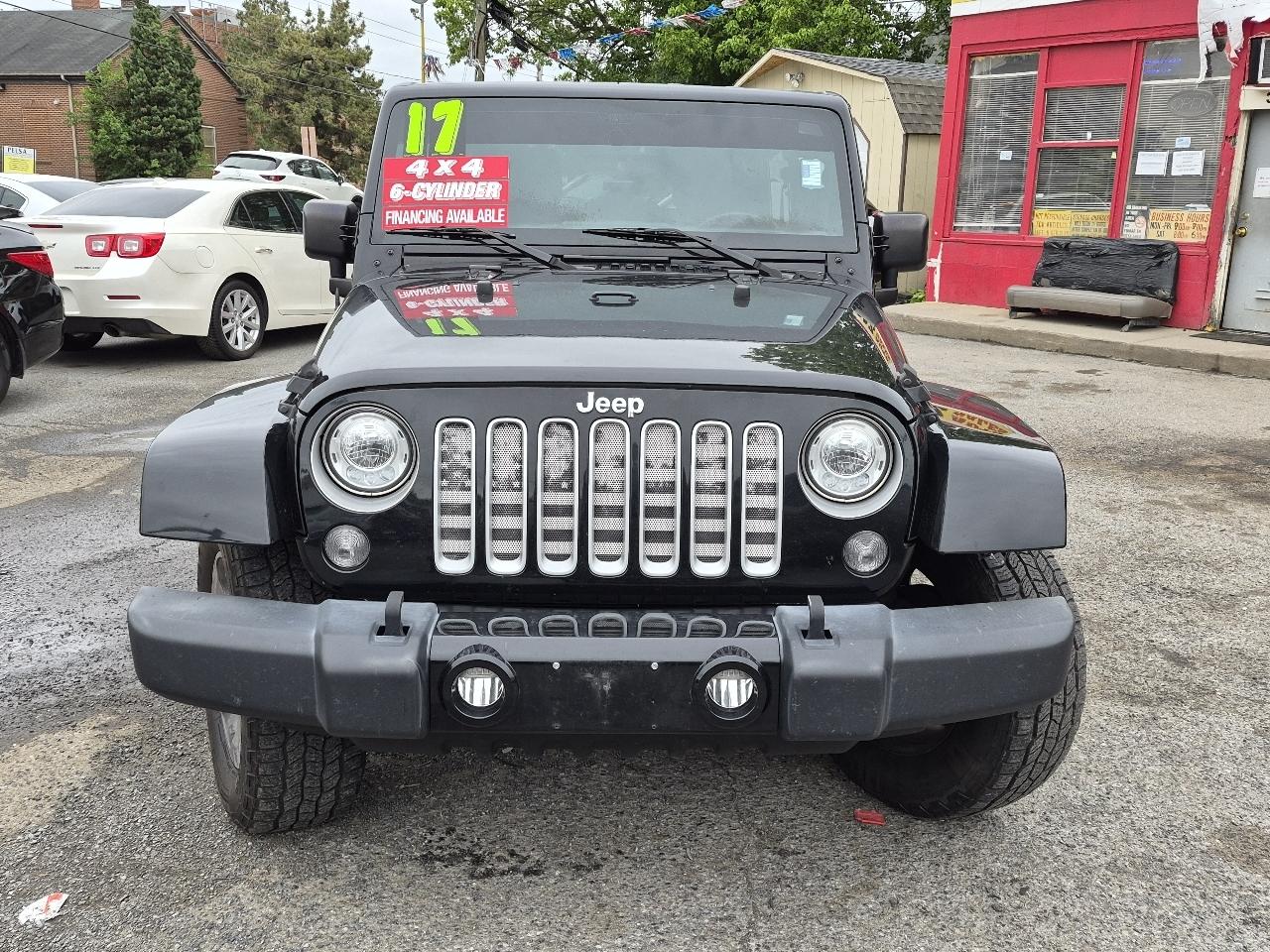 Jeep Wrangler Unlimited Sahara 4WD 2017