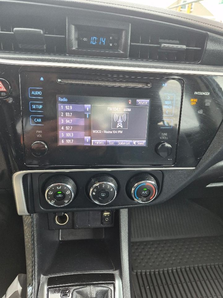 Toyota Corolla LE CVT 2017