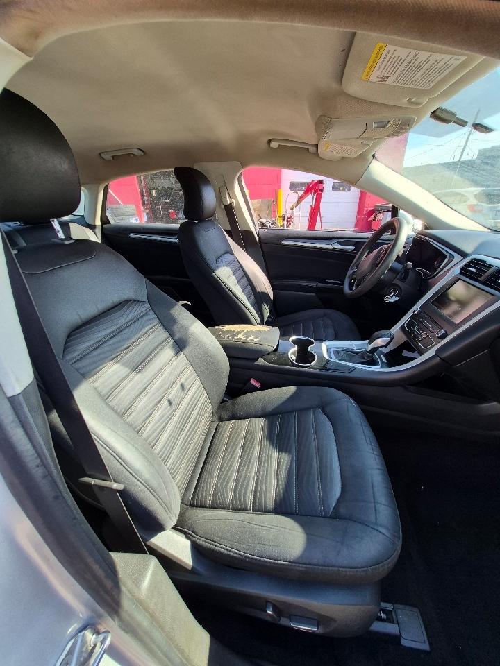 Ford Fusion SE 2016