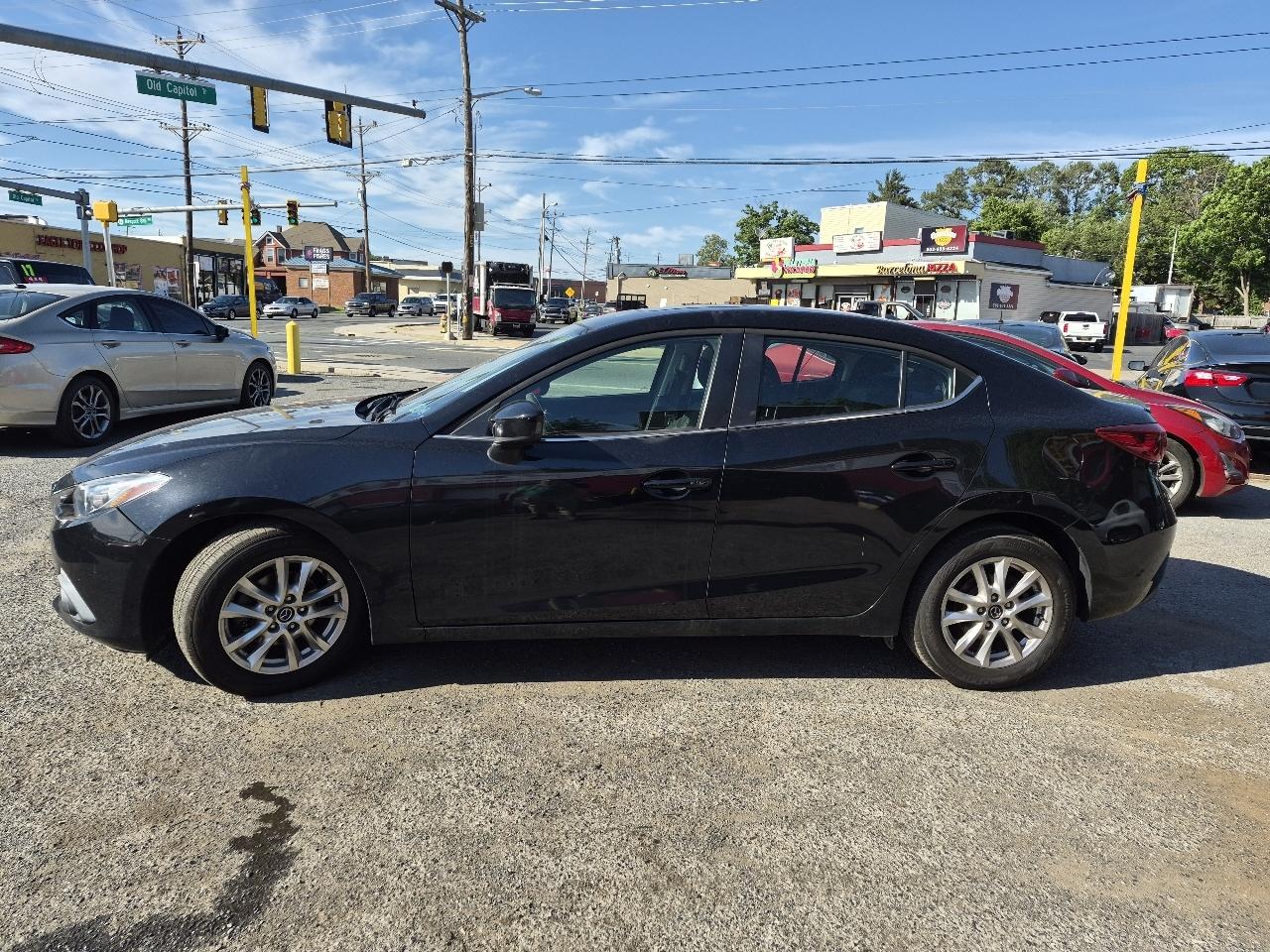 Mazda MAZDA3 i Touring AT 4-Door 2015