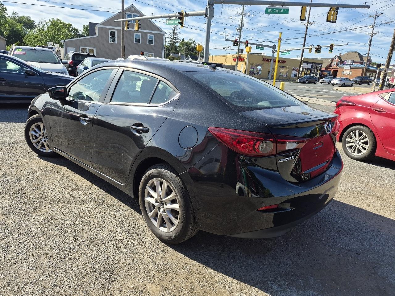 Mazda MAZDA3 i Touring AT 4-Door 2015