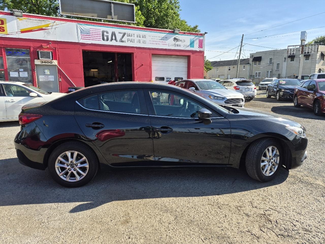 Mazda MAZDA3 i Touring AT 4-Door 2015