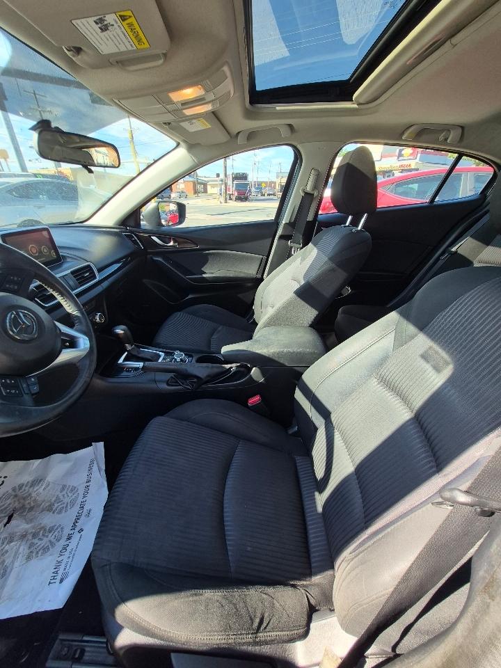 Mazda MAZDA3 i Touring AT 4-Door 2015