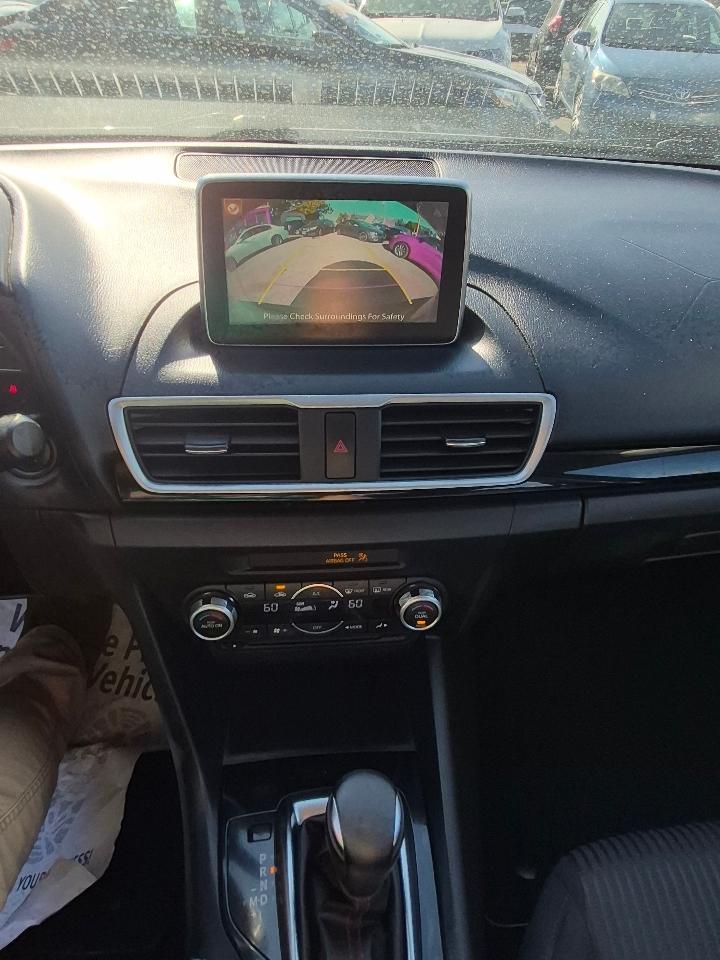 Mazda MAZDA3 i Touring AT 4-Door 2015
