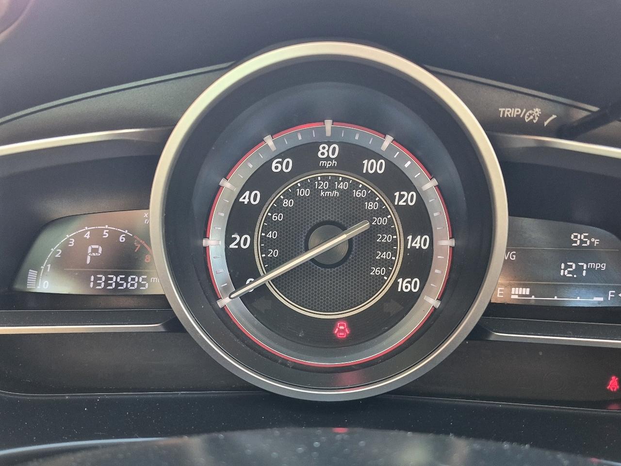 Mazda MAZDA3 i Touring AT 4-Door 2015