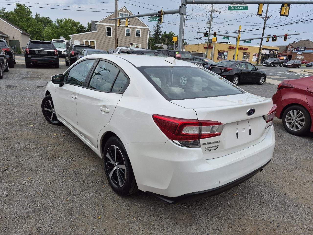 Subaru Impreza 2.0i Premium CVT 4-Door 2020