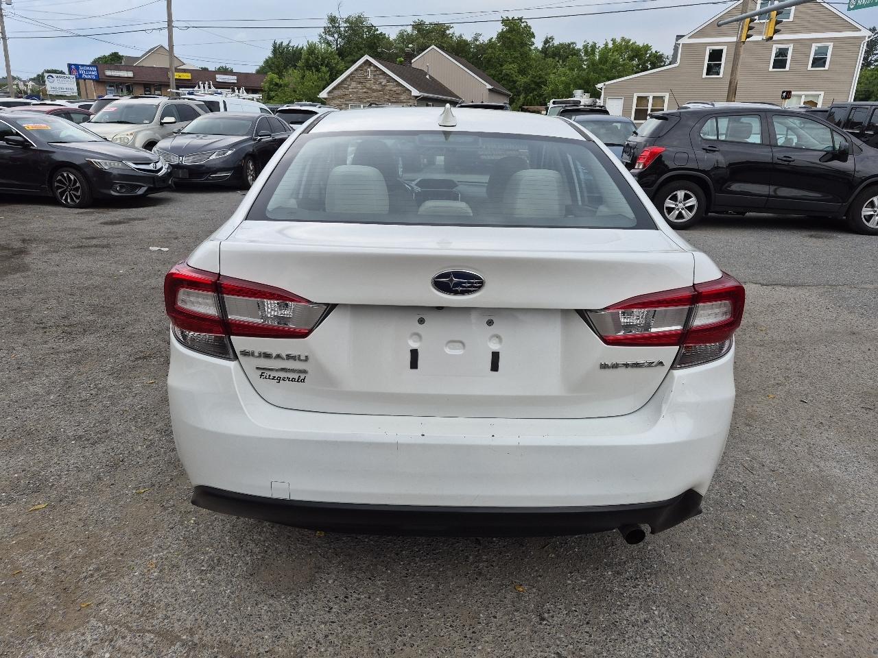 Subaru Impreza 2.0i Premium CVT 4-Door 2020