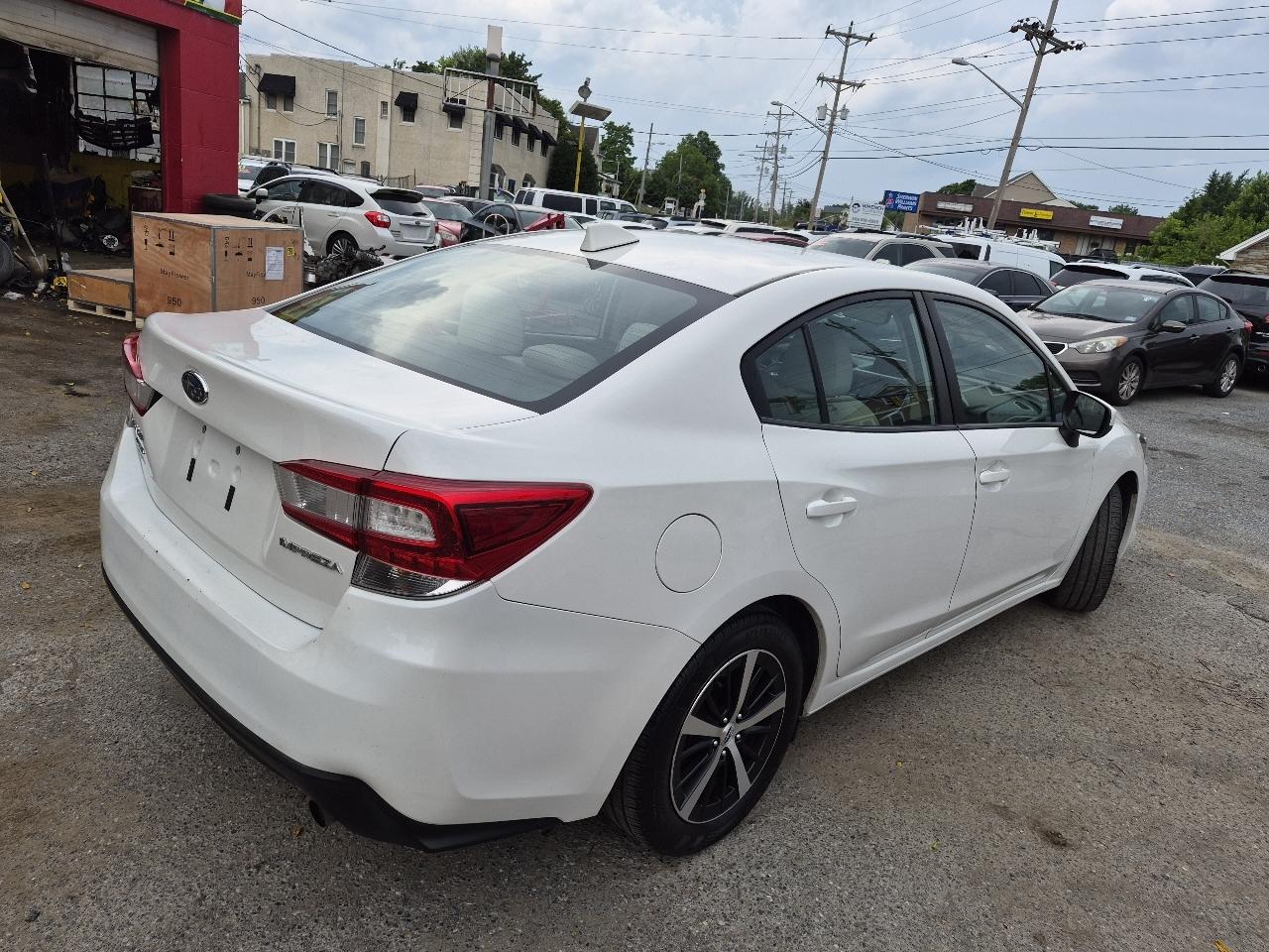 Subaru Impreza 2.0i Premium CVT 4-Door 2020