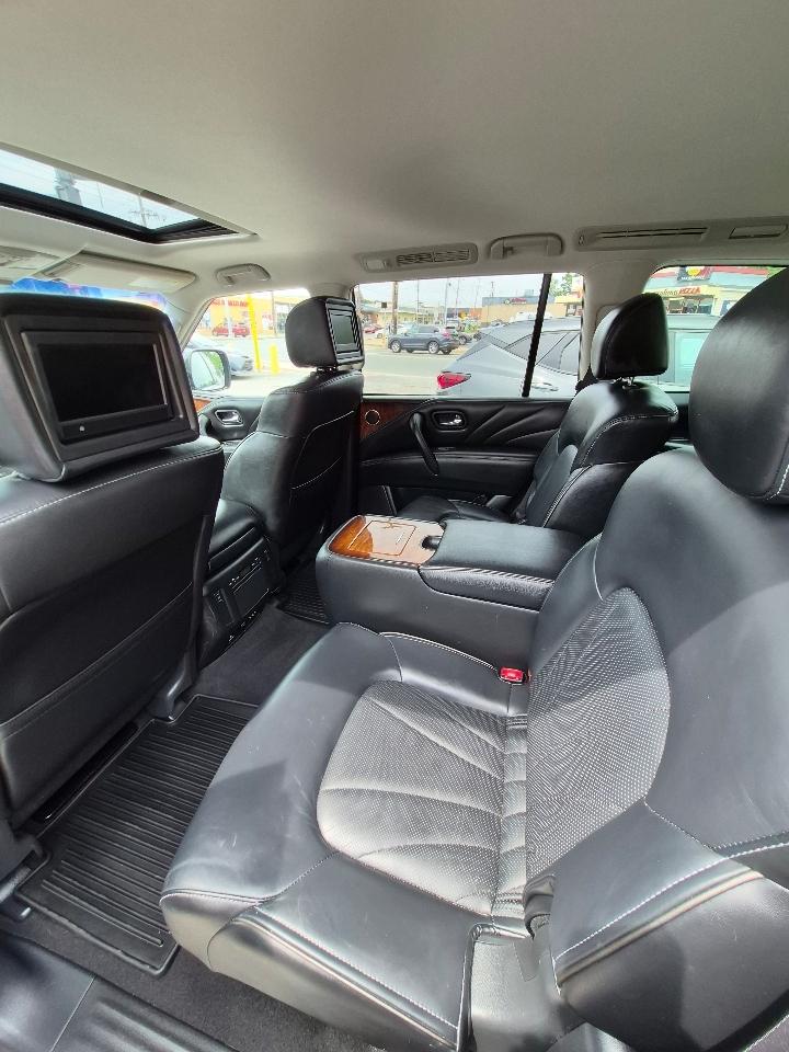 Infiniti QX80 4WD 2017