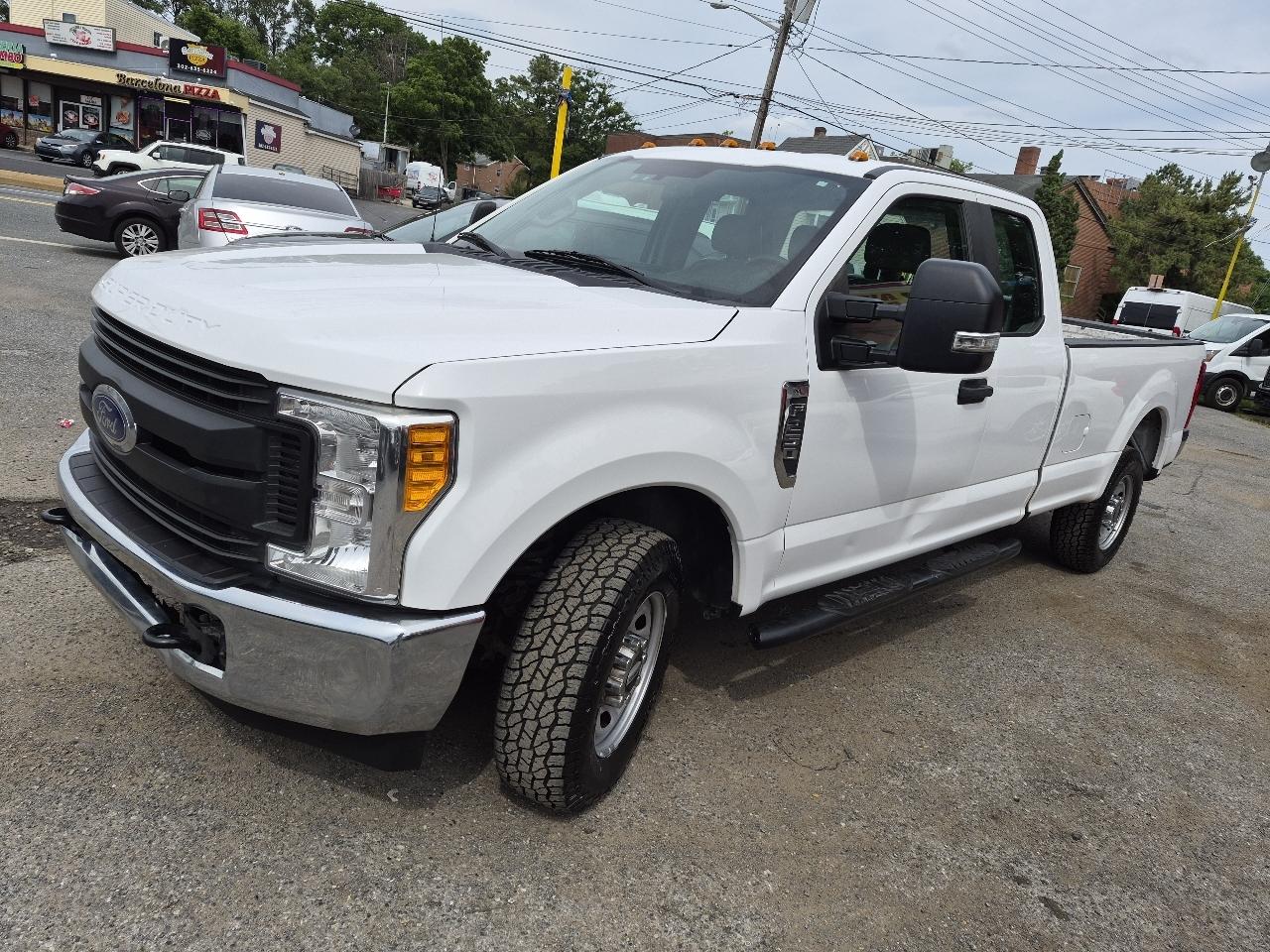 Ford F-250 SD Lariat SuperCab 2WD 2017