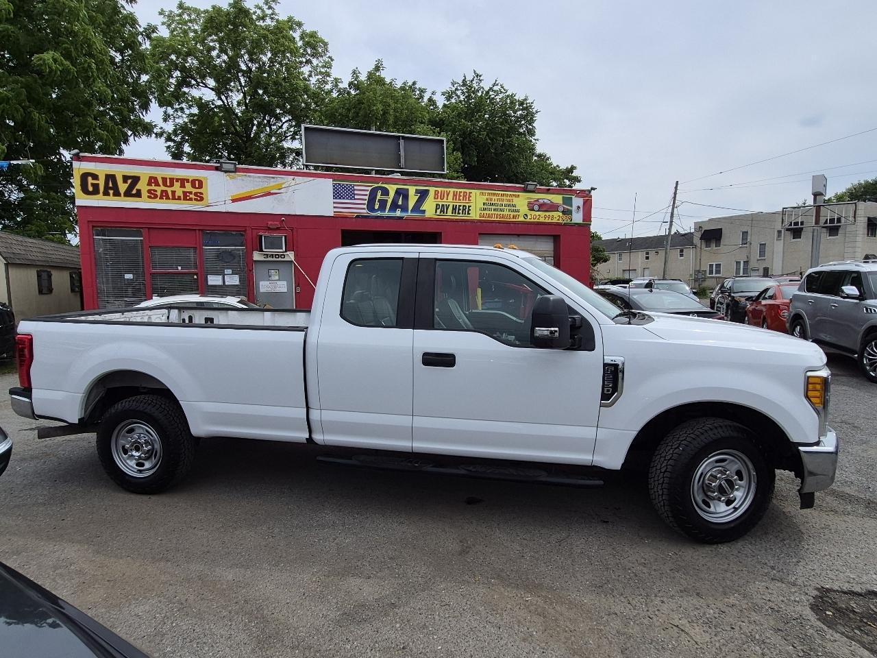 Ford F-250 SD Lariat SuperCab 2WD 2017