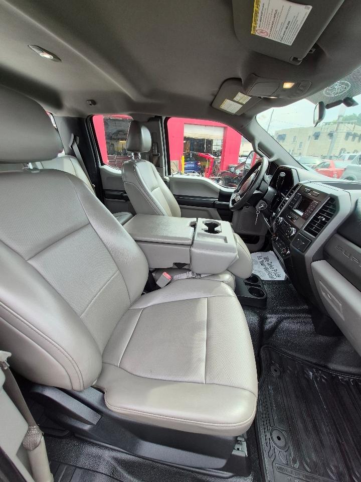 Ford F-250 SD Lariat SuperCab 2WD 2017