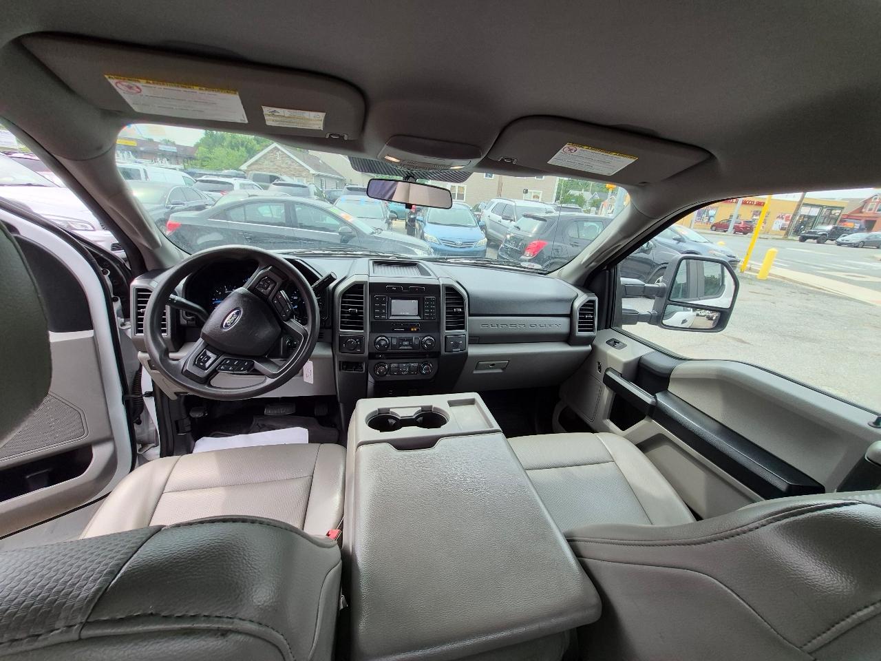 Ford F-250 SD Lariat SuperCab 2WD 2017