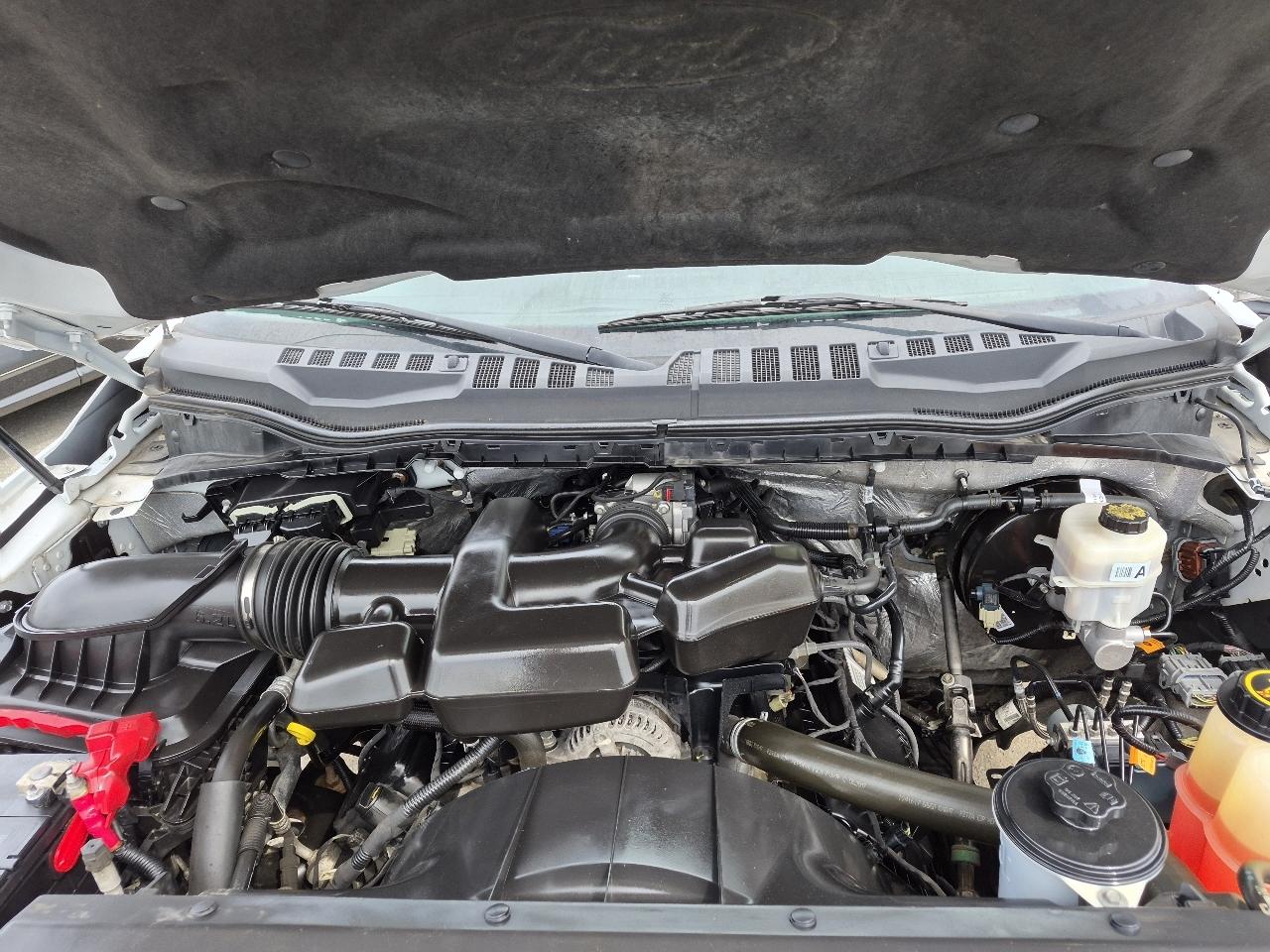Ford F-250 SD Lariat SuperCab 2WD 2017