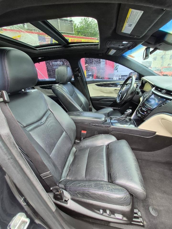 Cadillac XTS Platinum 2013