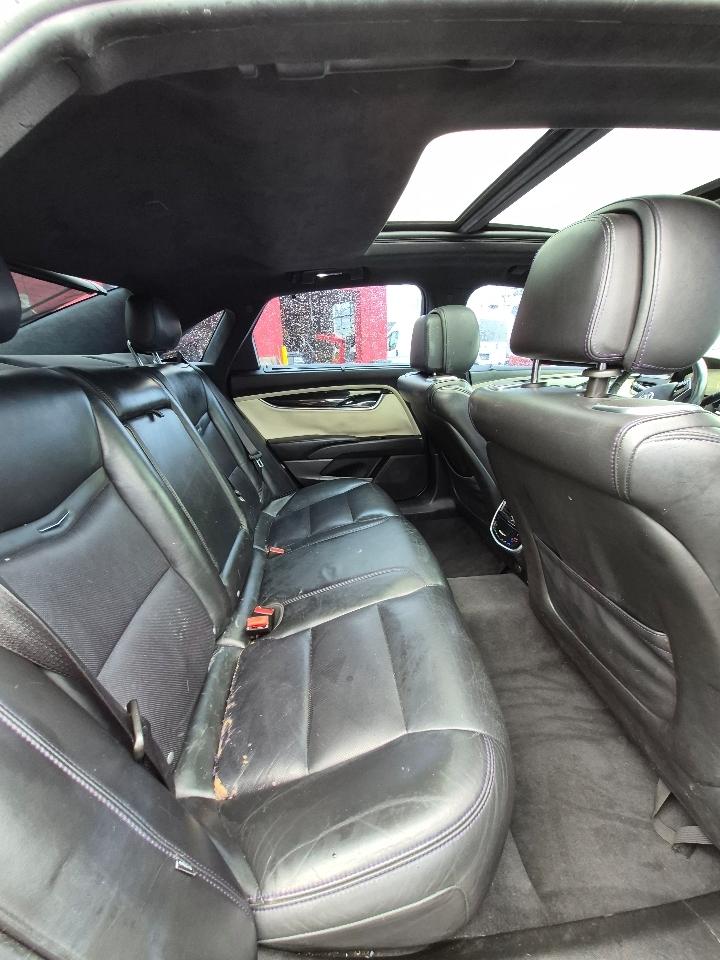 Cadillac XTS Platinum 2013