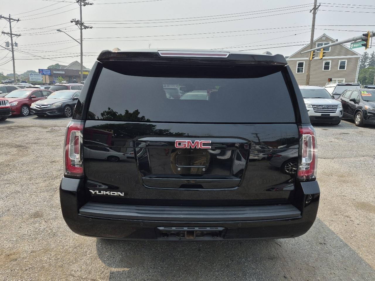 GMC Yukon SLT 4WD 2016