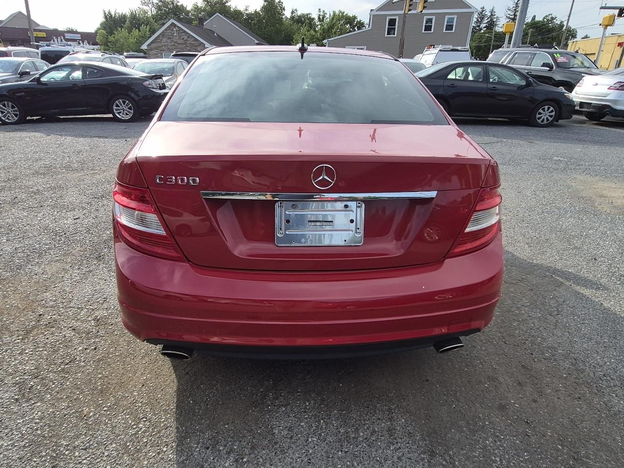 Mercedes-Benz C-Class C300 Luxury Sedan 2009
