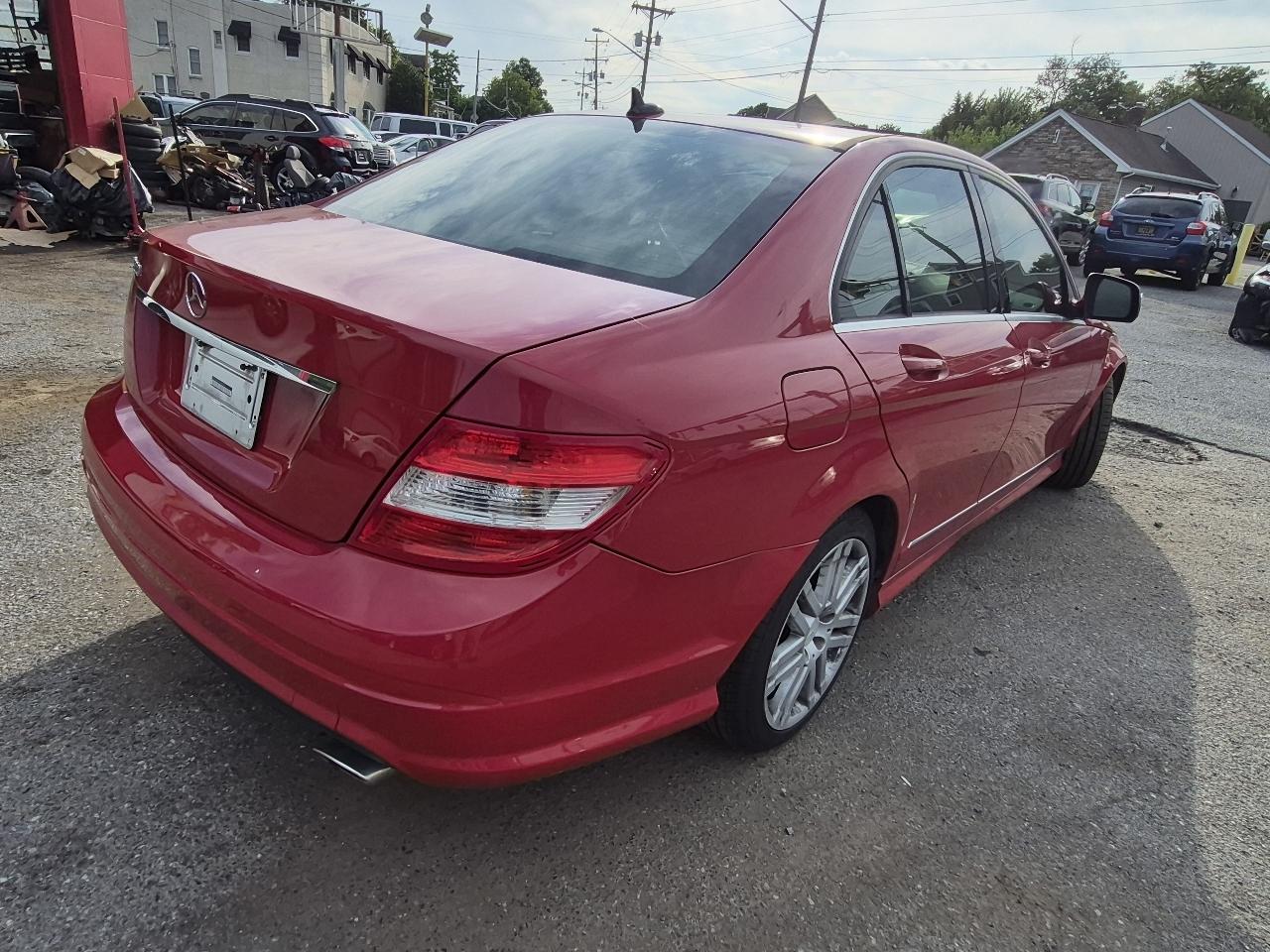 Mercedes-Benz C-Class C300 Luxury Sedan 2009