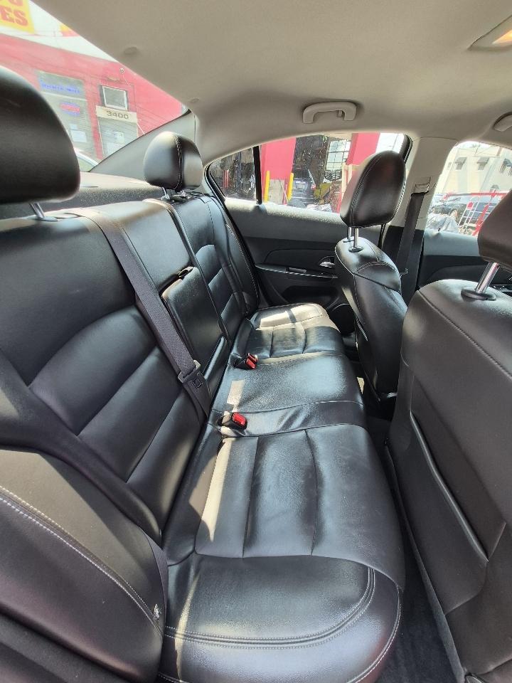 Chevrolet Cruze 2LT Auto 2015