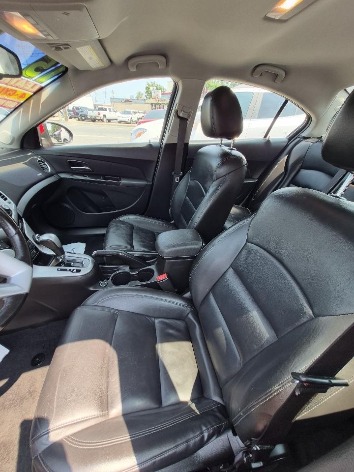 Chevrolet Cruze 2LT Auto 2015
