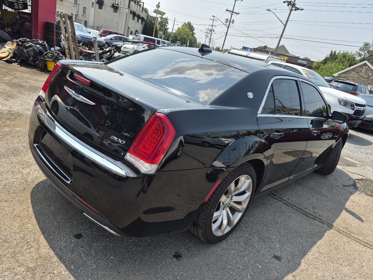 Chrysler 300 Touring 2018
