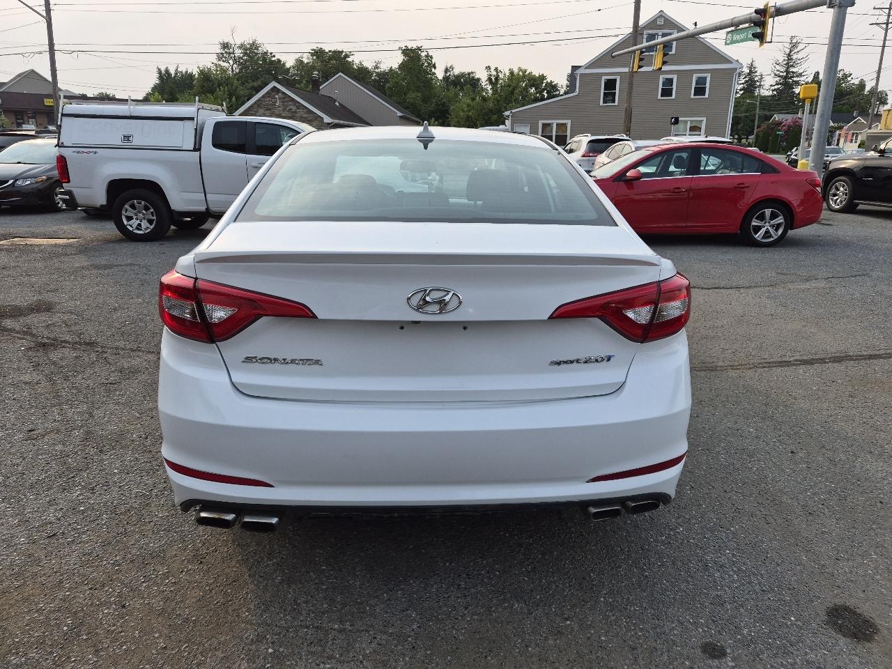 Hyundai Sonata Sport 2.0T 2017