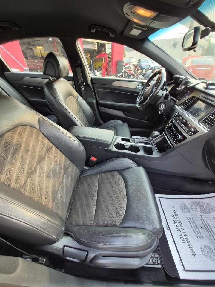 Hyundai Sonata Sport 2.0T 2017
