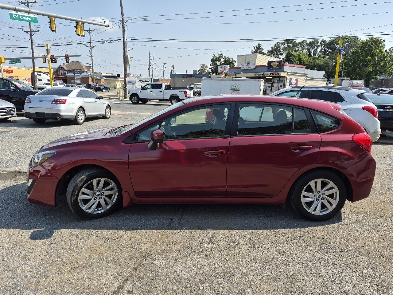 Subaru Impreza 2.0i Premium PZEV 5-Door 2015