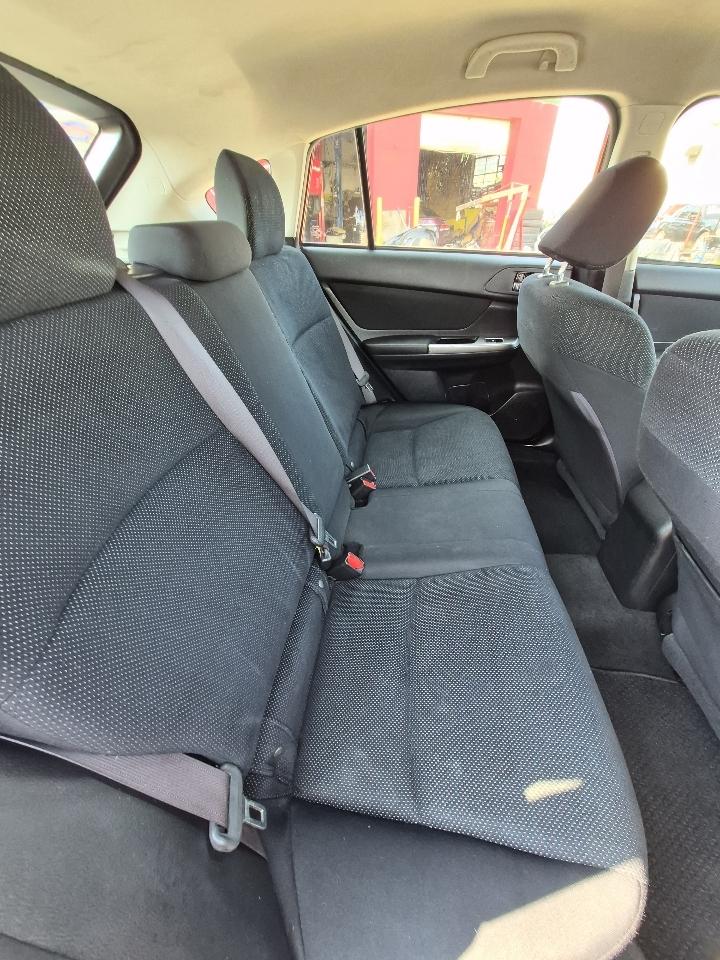 Subaru Impreza 2.0i Premium PZEV 5-Door 2015