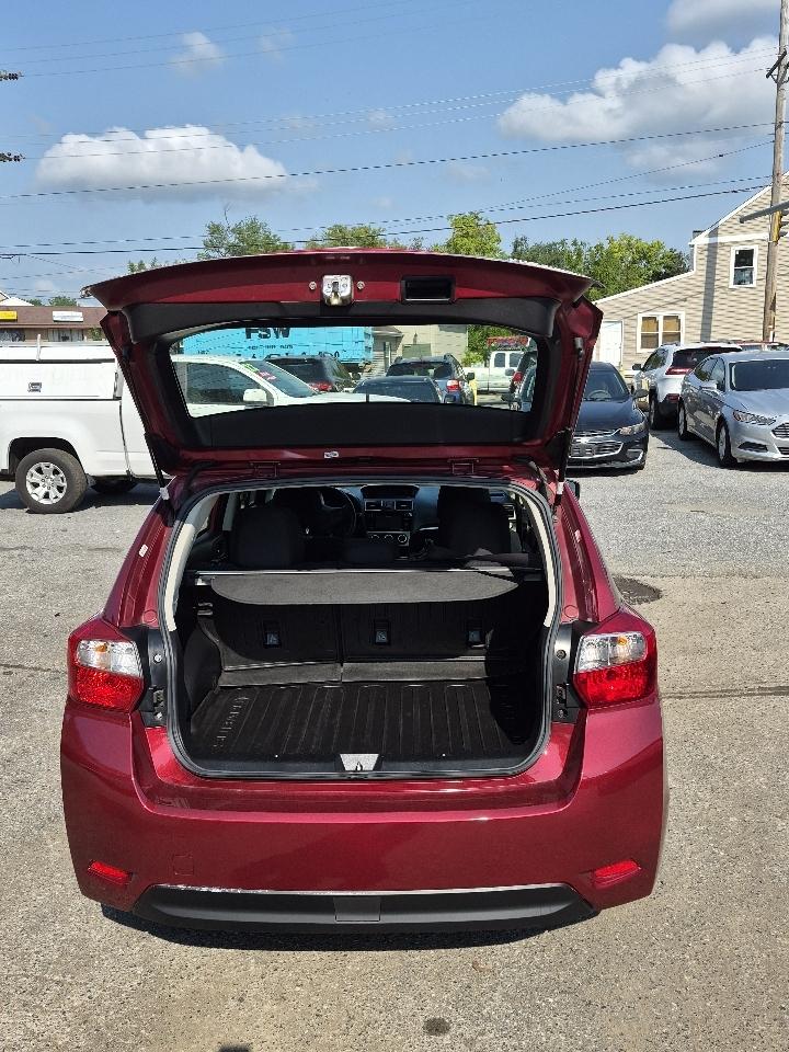 Subaru Impreza 2.0i Premium PZEV 5-Door 2015