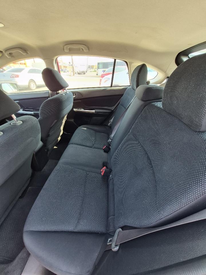 Subaru Impreza 2.0i Premium PZEV 5-Door 2015