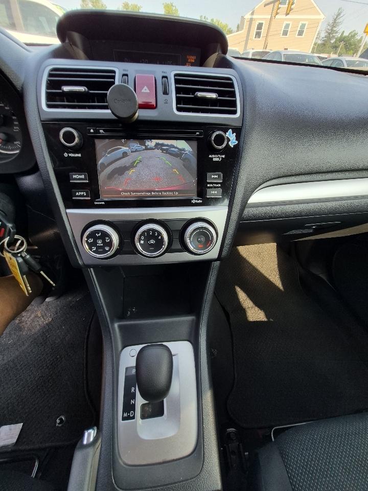 Subaru Impreza 2.0i Premium PZEV 5-Door 2015