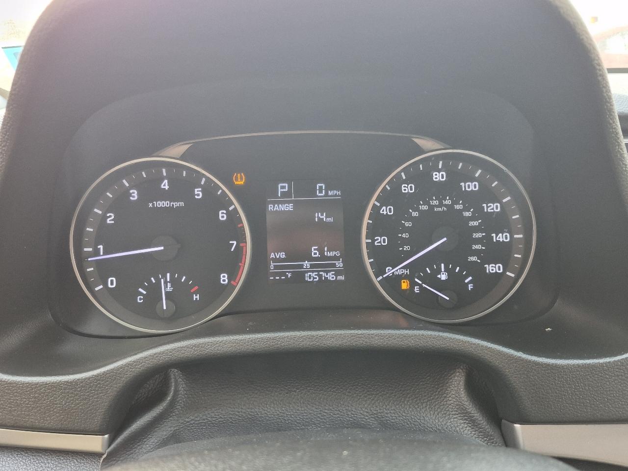 Hyundai Elantra SE 6AT 2018