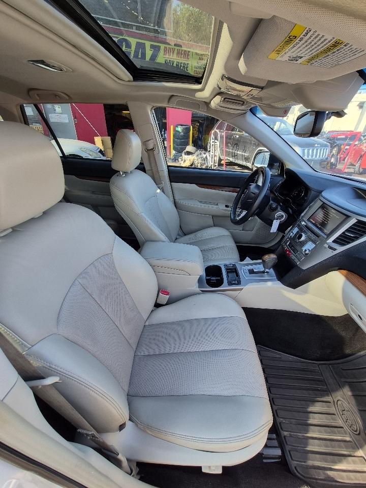 Subaru Outback 2.5i Limited 2014