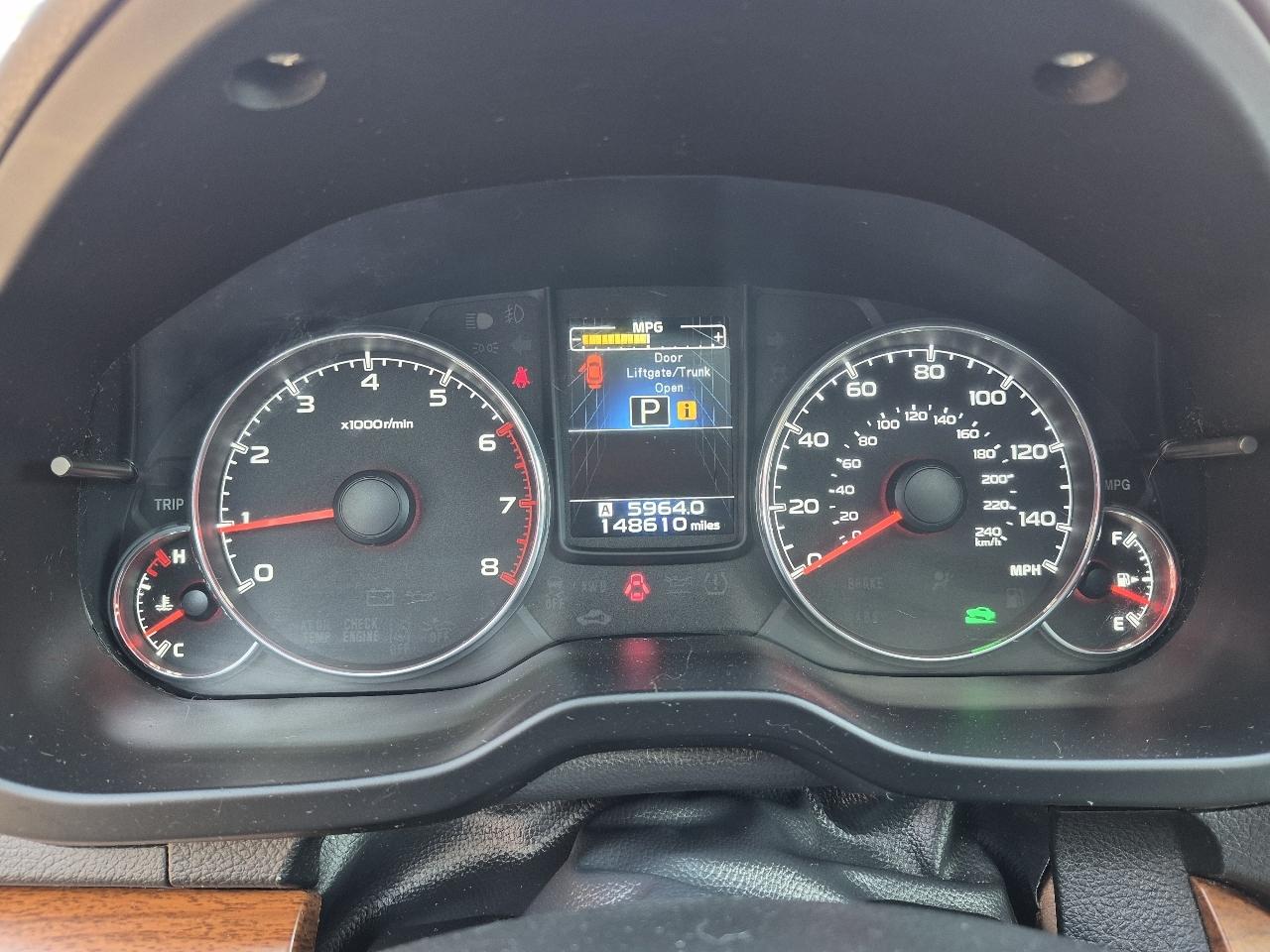 Subaru Outback 2.5i Limited 2014