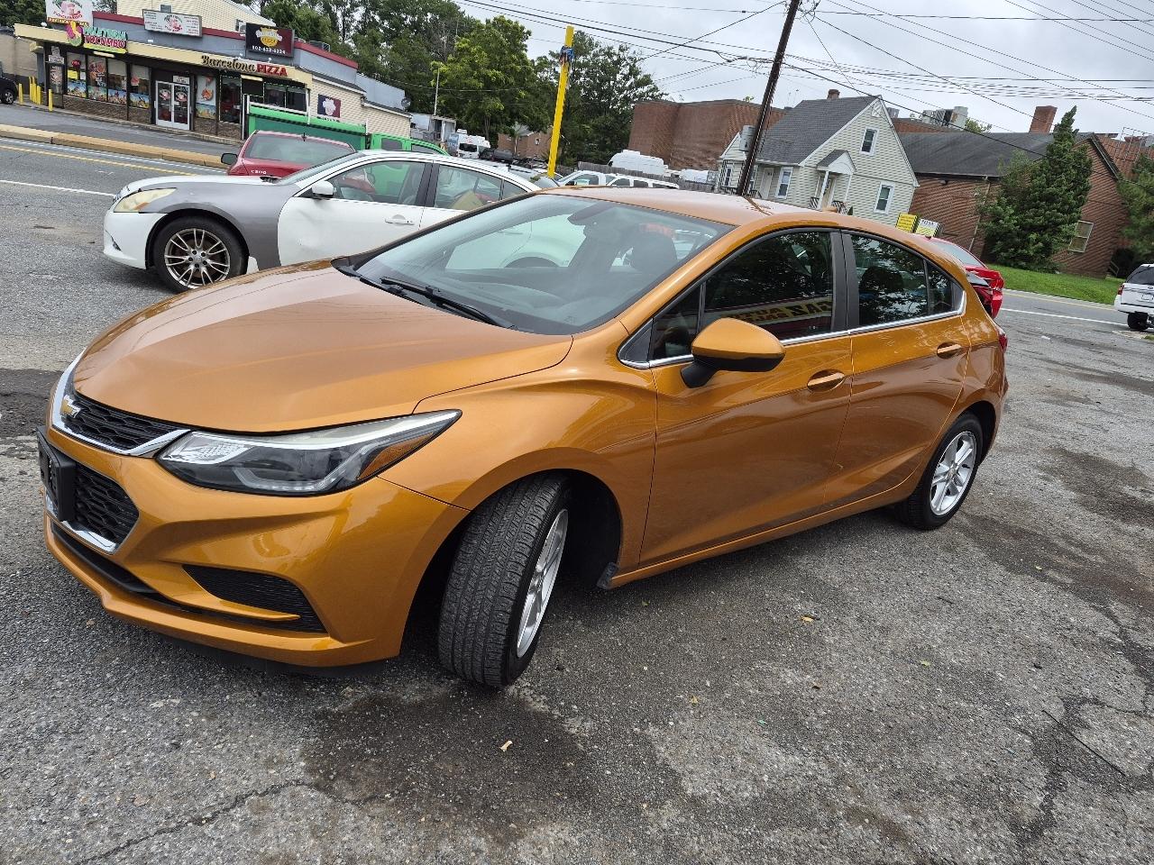 Chevrolet Cruze LT Auto Hatchback 2017