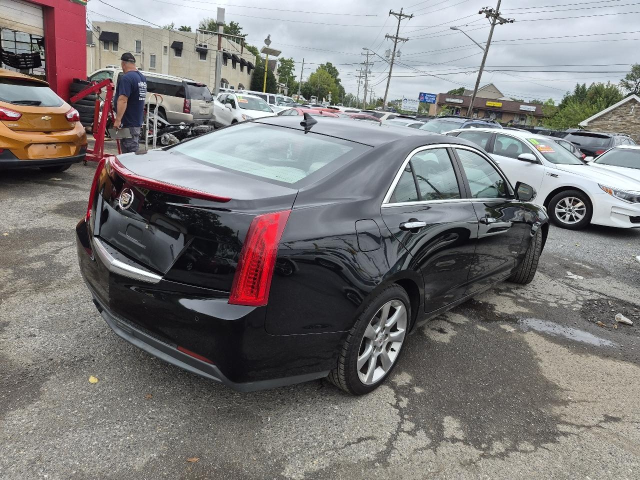 Cadillac ATS 2.5L Luxury RWD 2014